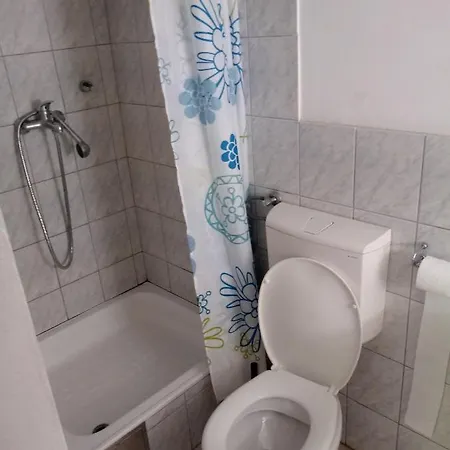 Apartman St3 ゲストハウス *